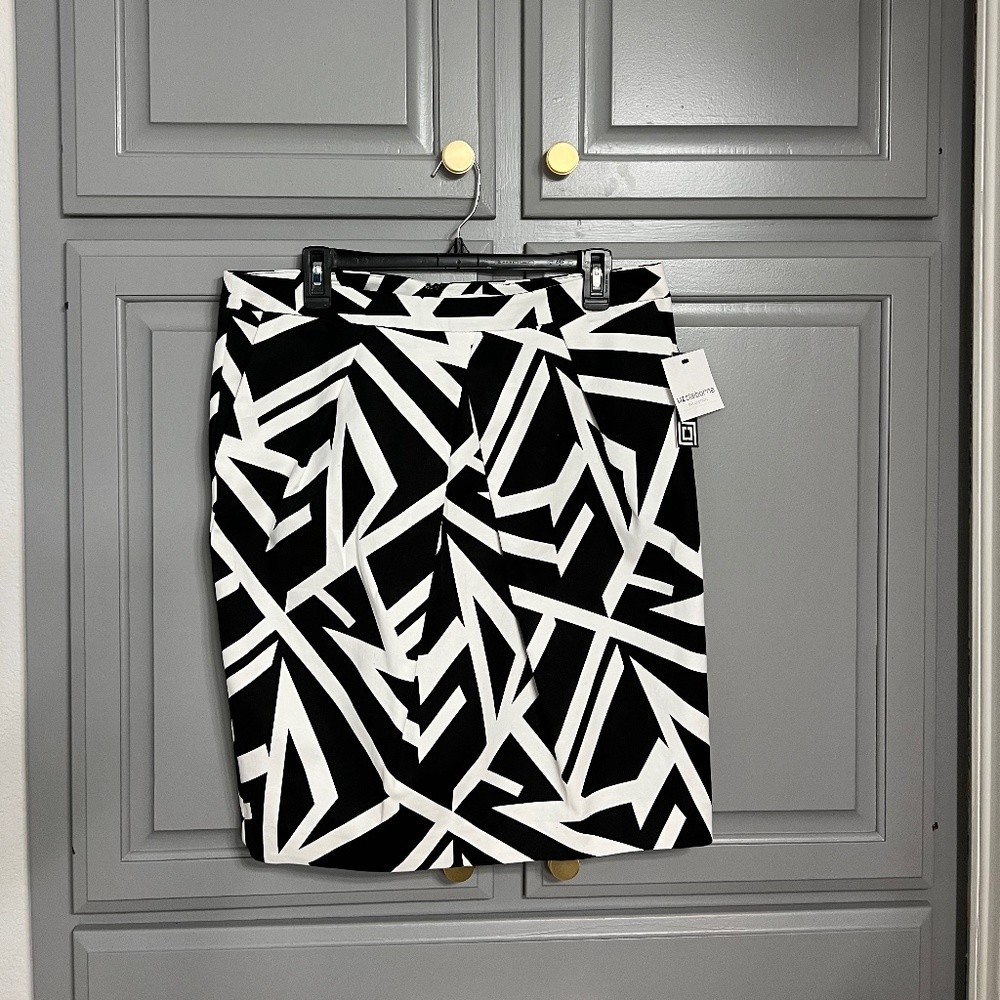Liz Claiborne Skirt